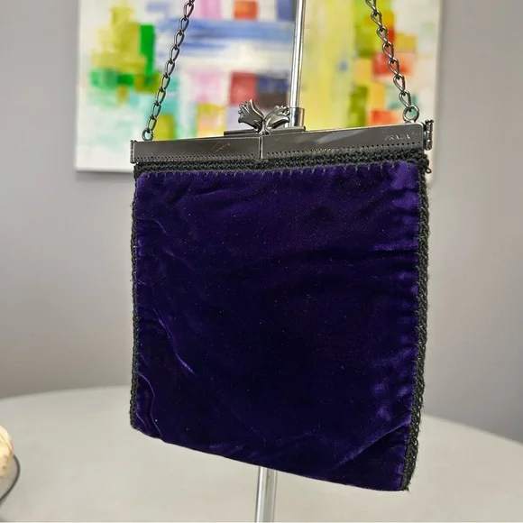 PRADA Velvet Clutch Purse Chain Strap Tulip Kiss Lock: Deep Purple Small - Picture 3 of 17